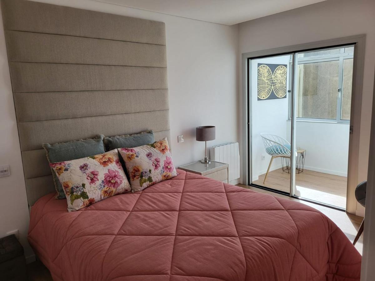 Apartamento Cinema Para Ferias Em Эшпозенди Экстерьер фото